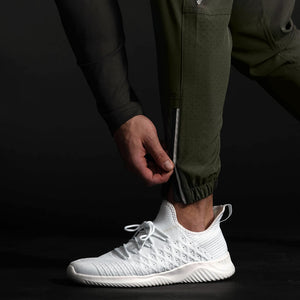 performance jogger green side