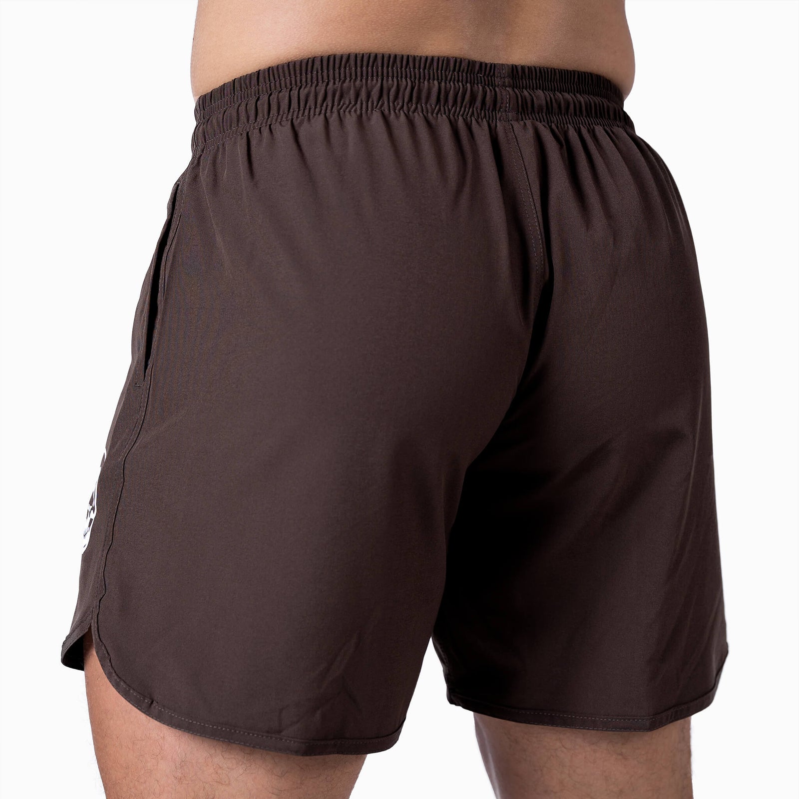 training shorts brown