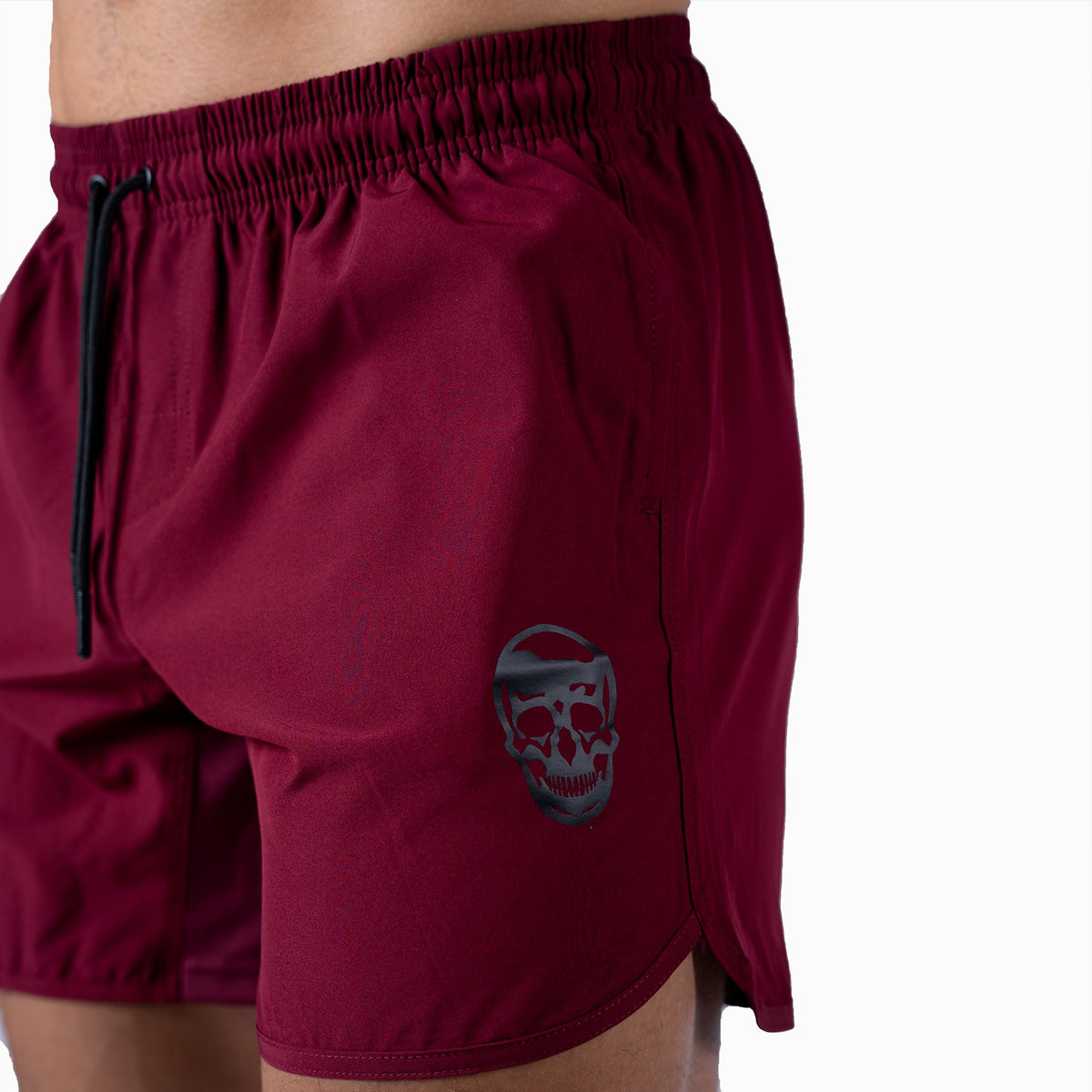 training shorts burgundy
