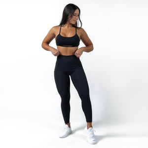 black sports bra 