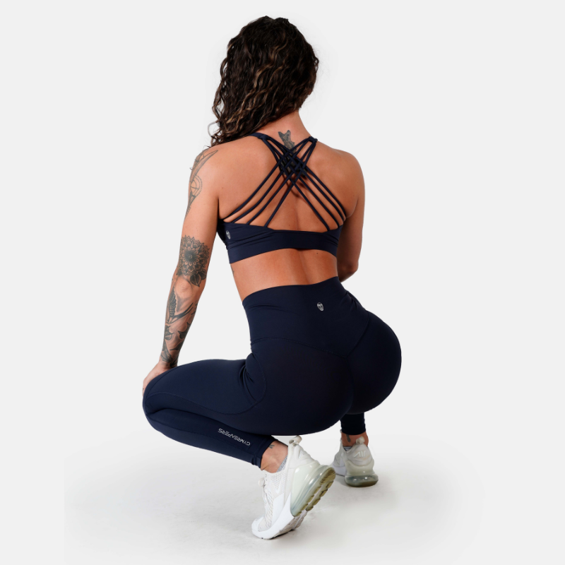workout bra combat back detail