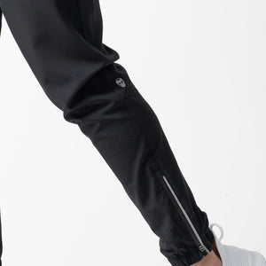 performance jogger black side detail
