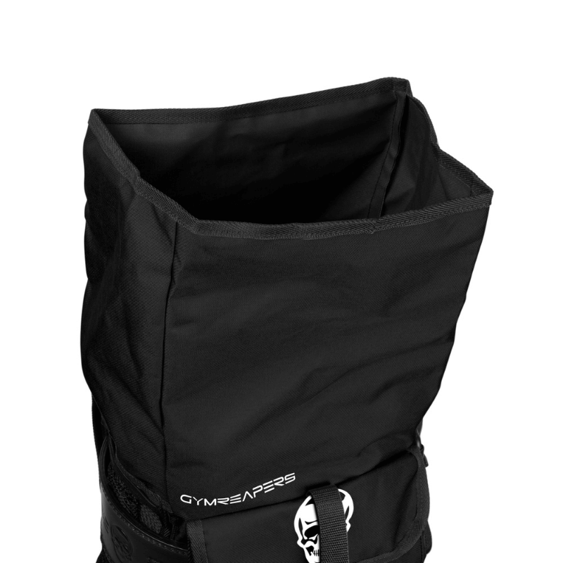 large opening of tombstone gym bag in black