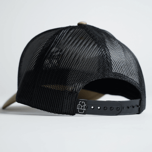 trucker hat tan